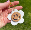 Load image into Gallery viewer, Happy Daisy Keychain
