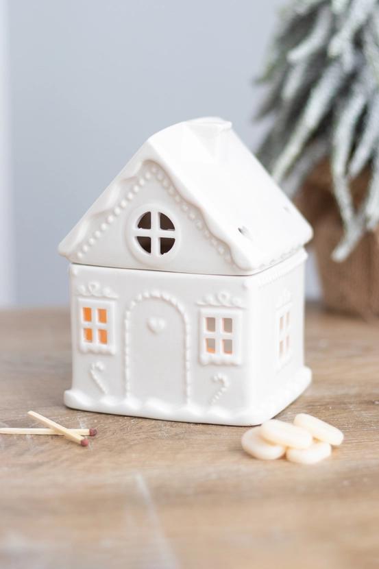 White Christmas Gingerbread House Oil Burner and Wax Warmer