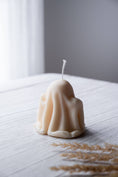 Load image into Gallery viewer, Cutie Ghost Soy Candle
