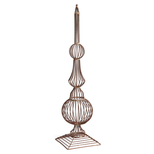 Weathered Metal Wire Finial Structure